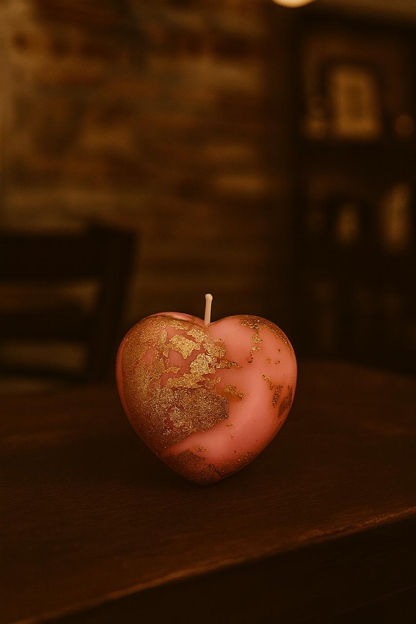 Gilded Love Candle thumbnail 3