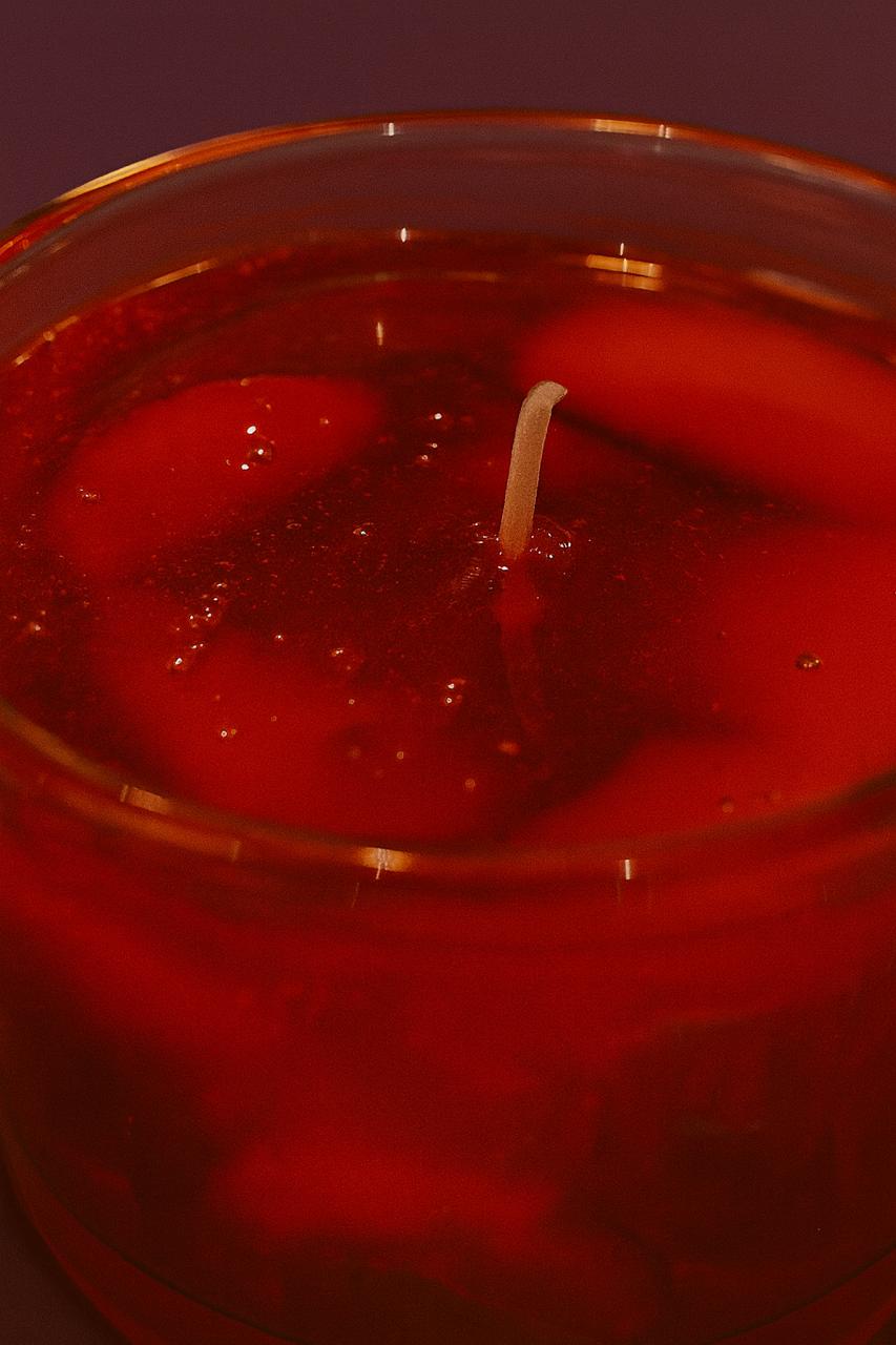 Strawberry Bliss Candle thumbnail 4