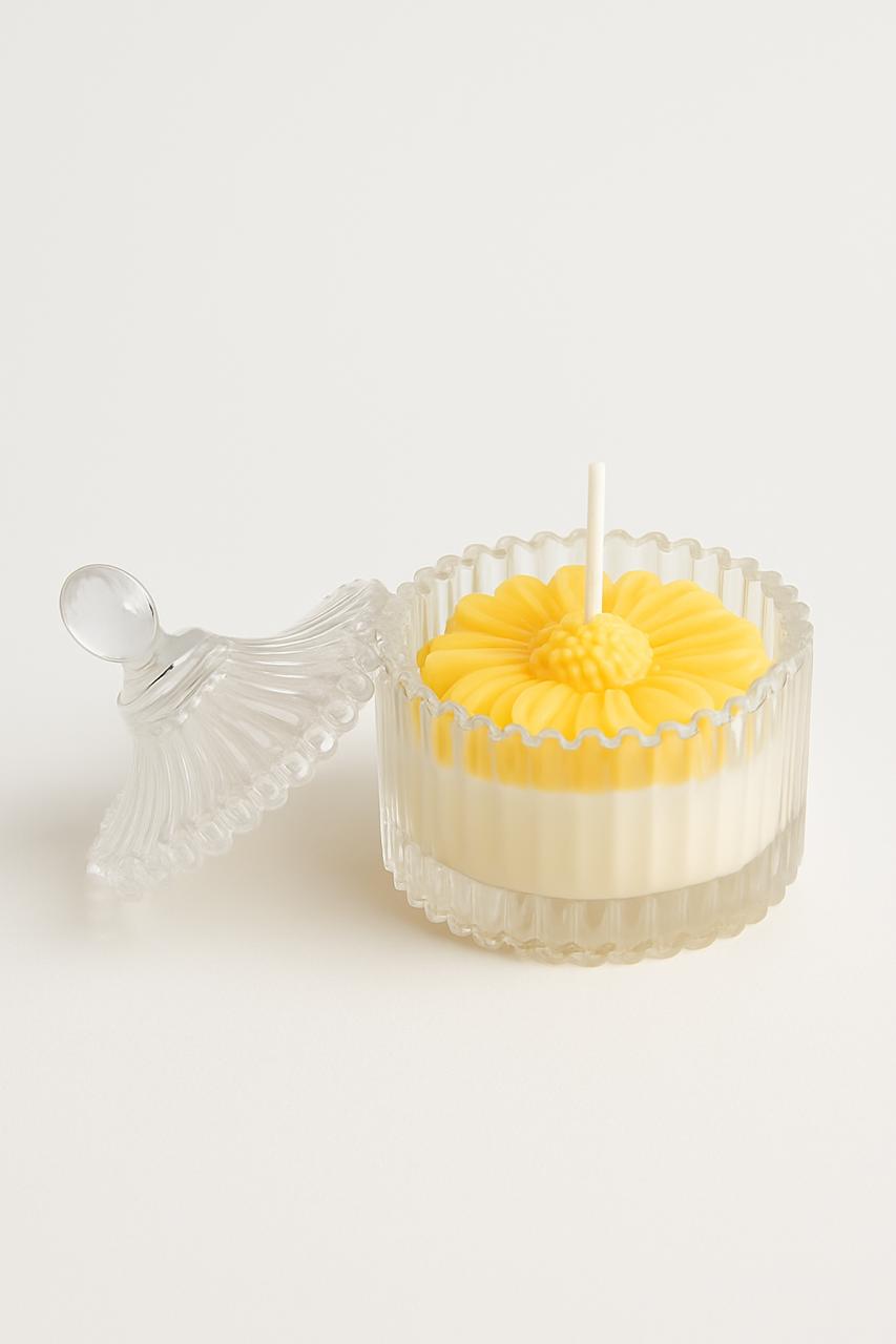 Sunshine Flower Candle thumbnail 4